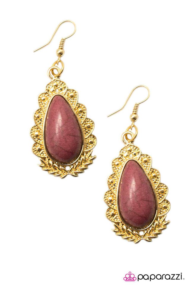 Paparazzi ♥ Living Like Royalty - Red ♥ Earrings