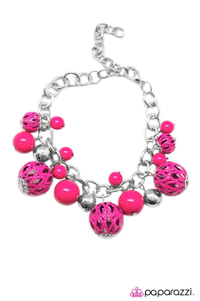 Paparazzi ♥ An EIFFEL Of Wonder - Pink ♥ Bracelet