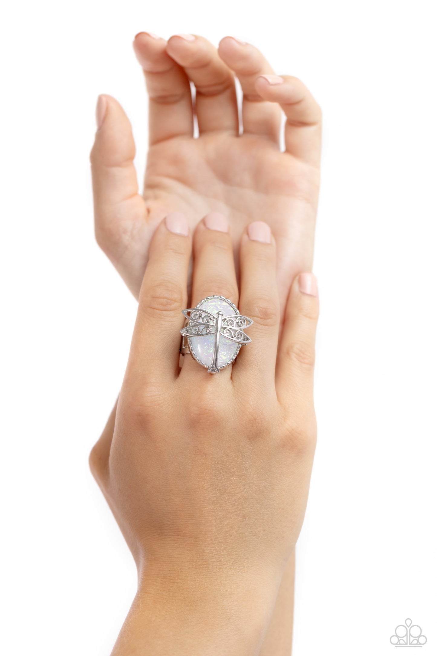 dragonfly-dazzle-white-p4st-wtxx-031xx