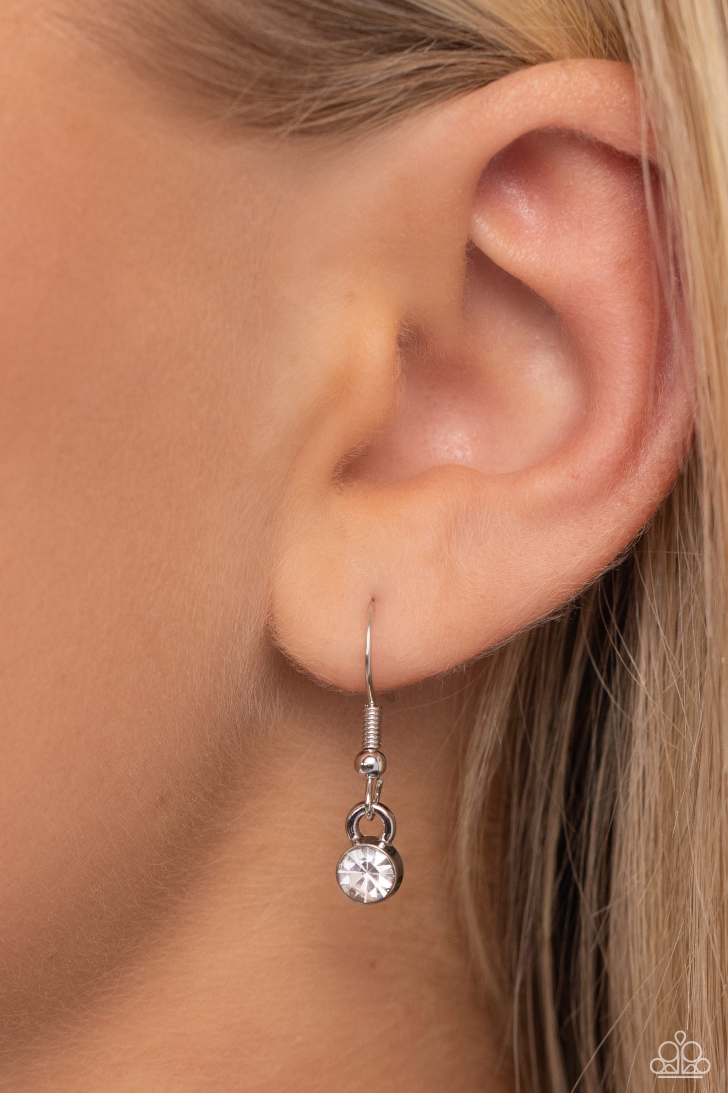 demanding-director-silver-p2re-svxx-492xx