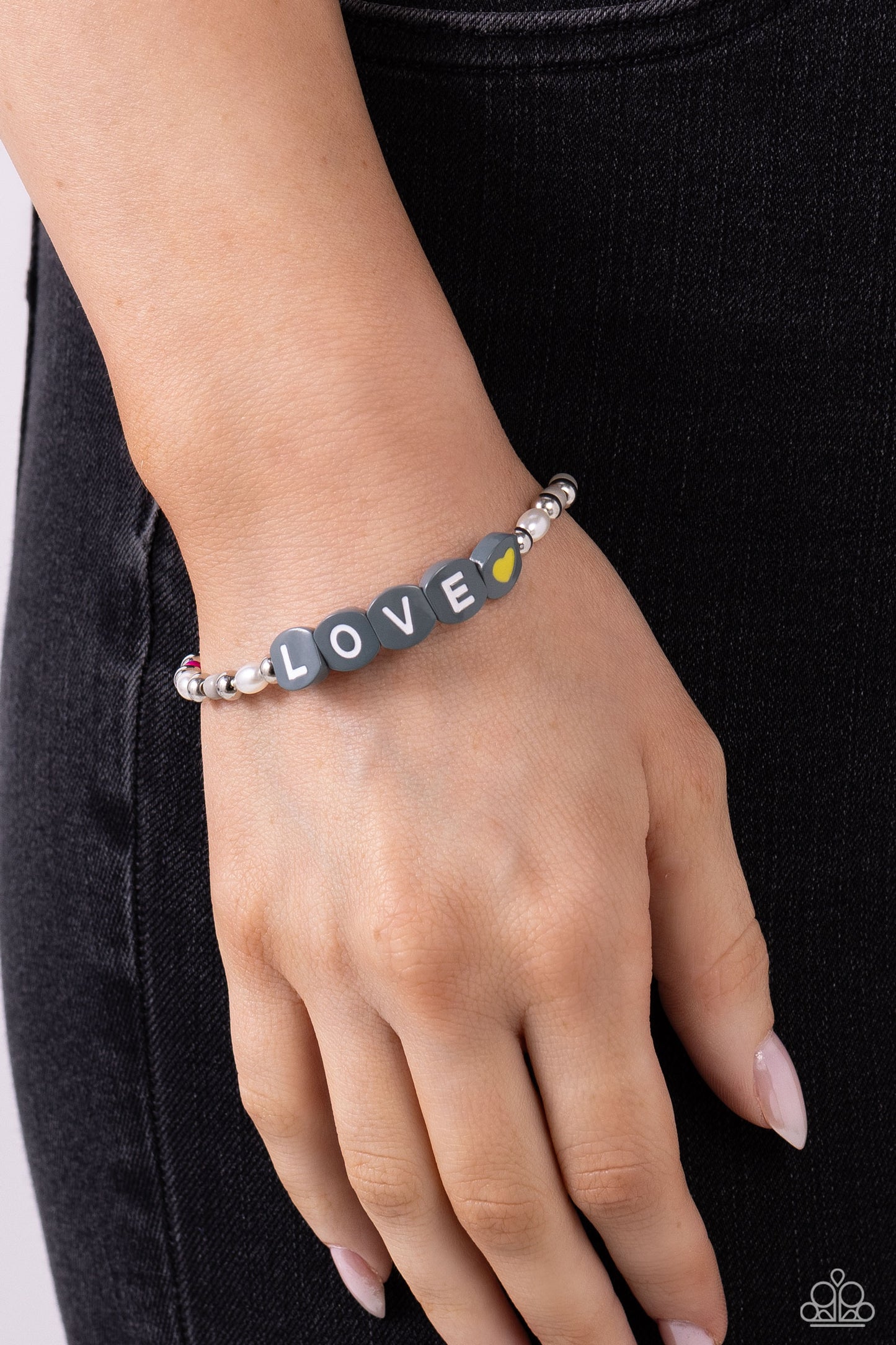 love-language-silver-p9wh-svxx-259xx