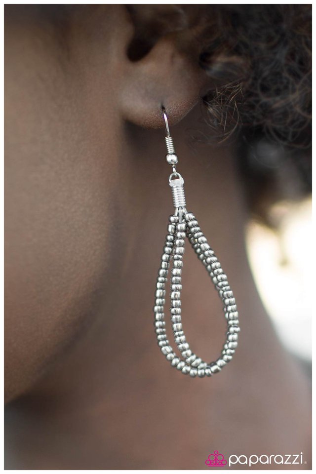 Paparazzi ♥ All You BEAD Is Love - Silver ♥ Necklace