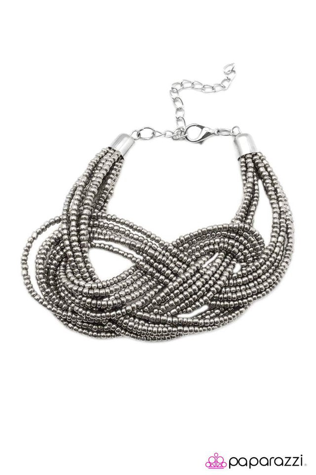 Paparazzi ♥ Another Round of Applause - Silver ♥ Bracelet