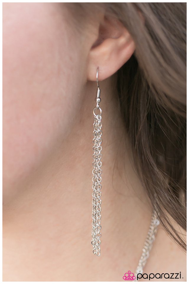 Paparazzi ♥ Let It V - Silver ♥ Necklace