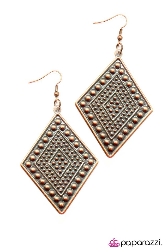 Paparazzi ♥ Country Clubbin - Copper ♥ Earrings