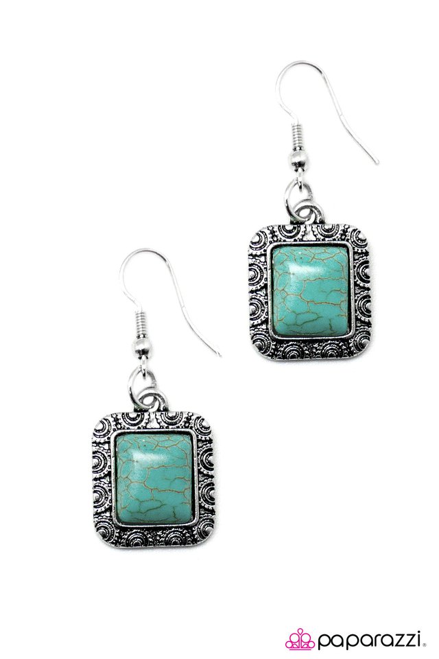 Paparazzi ♥ Til The Cows Come Home - Blue ♥ Earrings