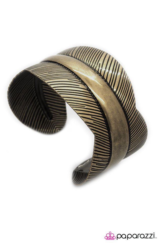 Paparazzi ♥ Poshly Pocahontas - Brass ♥ Bracelet