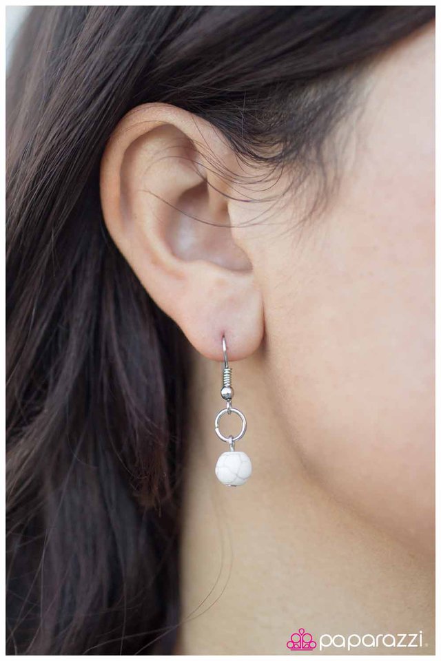 Paparazzi ♥ The Last Ride - White ♥ Necklace