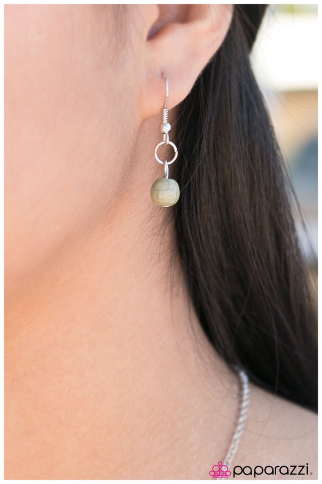 Paparazzi ♥ The Last Ride - Green ♥ Necklace