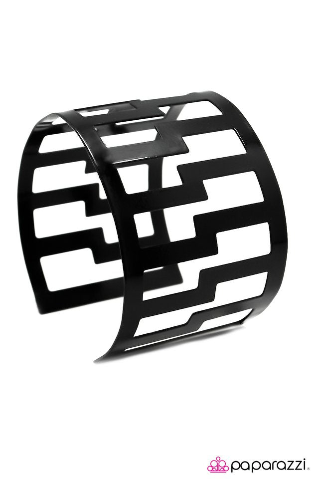 Paparazzi ♥ The Tetris Effect - Black ♥ Bracelet