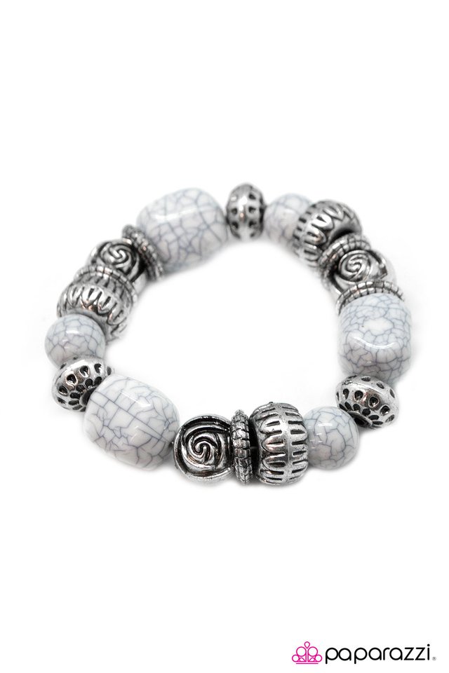Paparazzi ♥ Rock Steady - White ♥ Bracelet