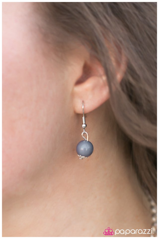 Paparazzi ♥ Spring To Mind - Silver ♥ Necklace