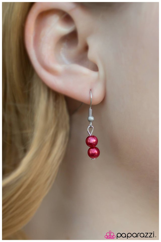 Paparazzi ♥ Its A Small World - red ♥ Necklace