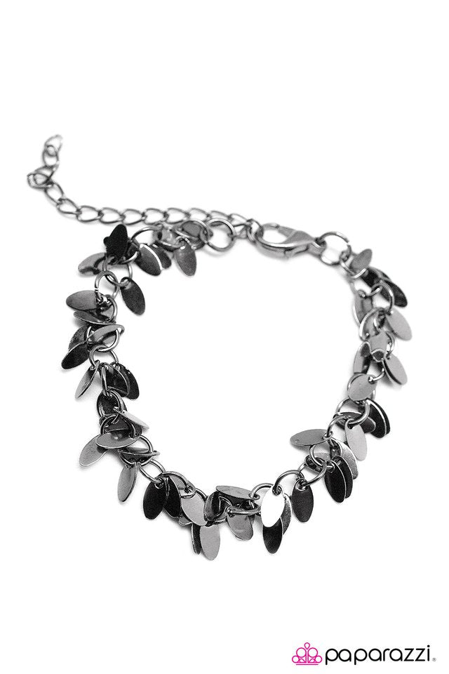 Paparazzi ♥ Bite Me! - Black ♥ Bracelet