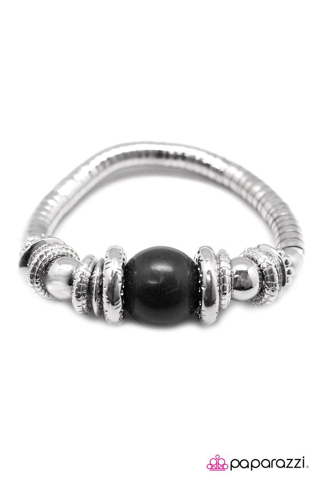 Paparazzi ♥ Do As The Romans Do... - Black ♥ Bracelet