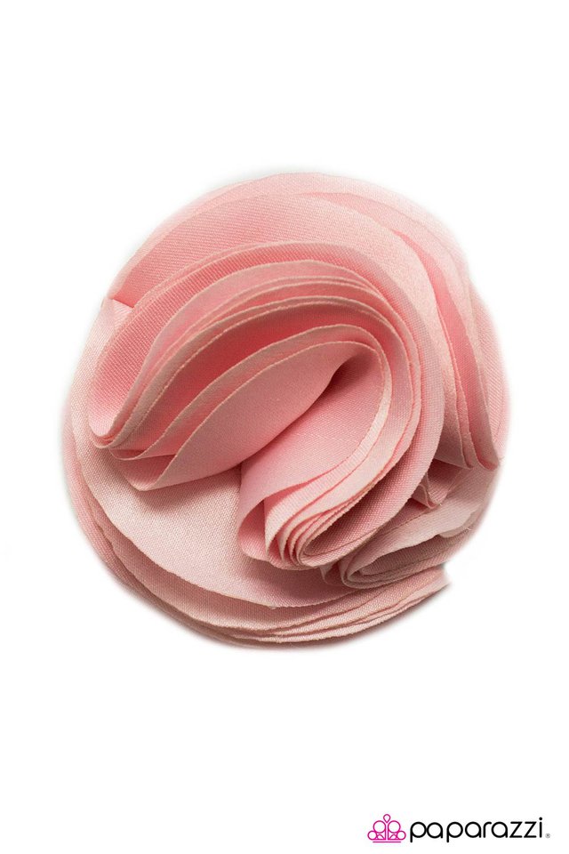 Paparazzi ♥ Part Of The Fold - Pink ♥ Hair Clip