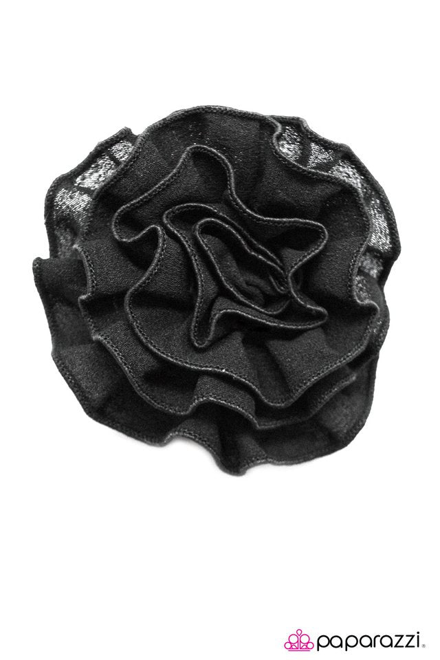 Paparazzi ♥ Wuthering Heights - Black ♥ Hair Clip