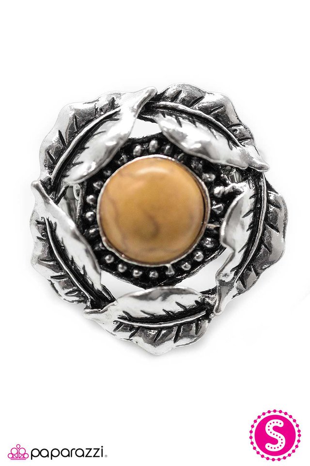 Paparazzi ♥ One With Nature - Yellow ♥ Ring