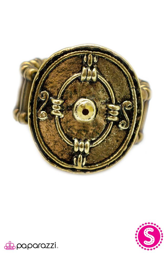 Paparazzi ♥ A Step in the Right Direction - Brass ♥ Ring