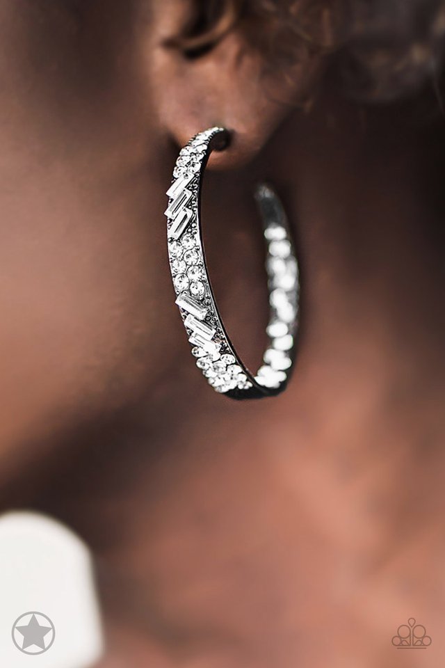 Paparazzi ♥ GLITZY By Association - Gunmetal ♥ Earrings