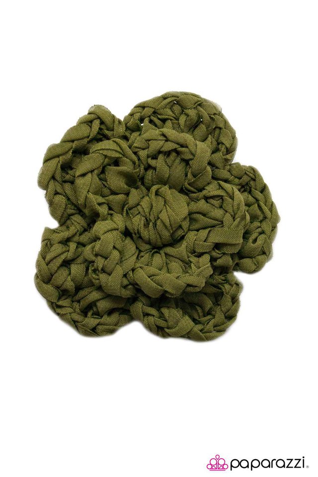 Paparazzi ♥ Braided Bouquet - Green ♥ Hair Clip
