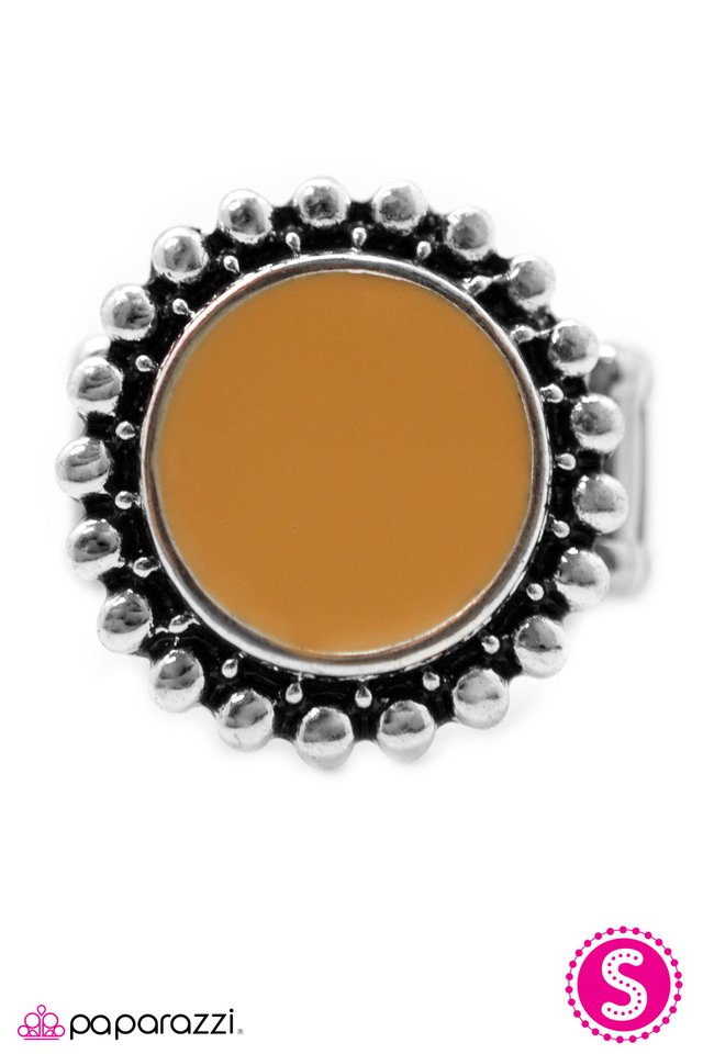 Paparazzi ♥ Presentation Is Everything - Yellow ♥ Ring