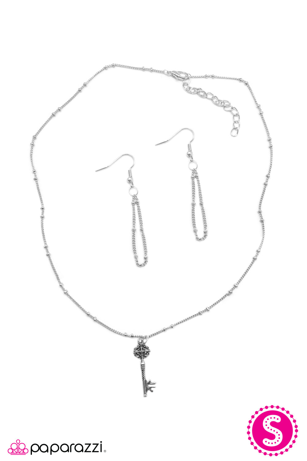 Paparazzi ♥ Secret Love - Silver ♥ Necklace