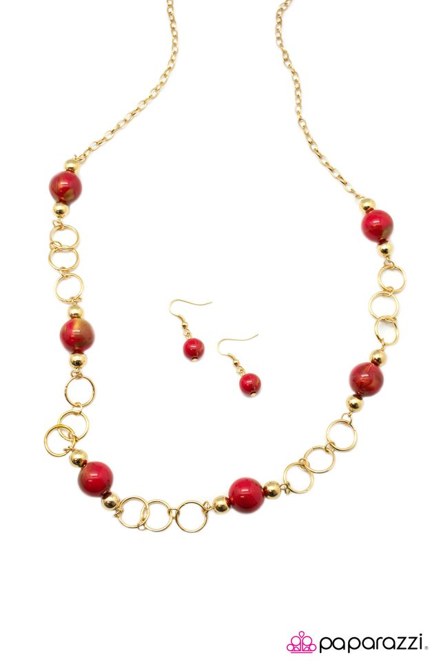 Paparazzi ♥ Dressed to Impress - Red ♥ Necklace