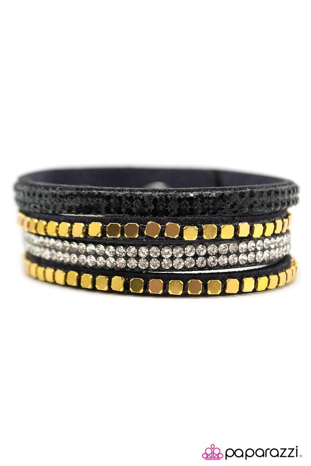 Paparazzi ♥ Comin In Hot - Blue ♥ Bracelet