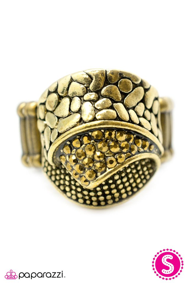 Paparazzi ♥ The Animal - Brass ♥ Ring