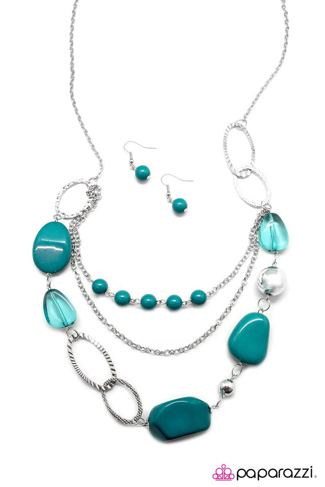 Paparazzi ♥ Easy On The Eyes - Blue ♥ Necklace