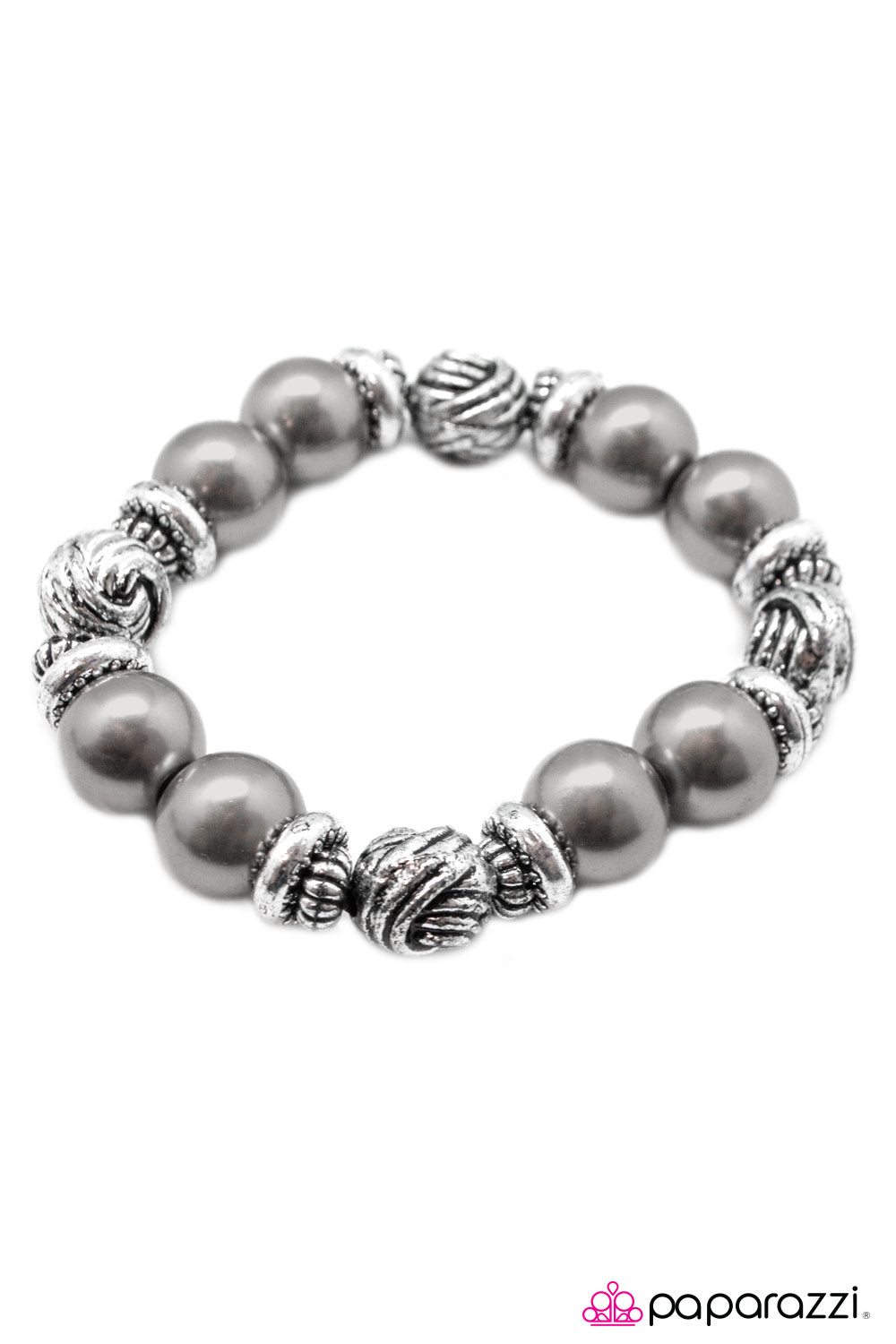 Paparazzi ♥ Sassy and I Know It - Silver ♥ Bracelet