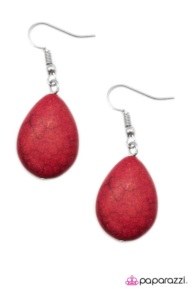 Paparazzi ♥ The 5th Element - Red ♥ Earrings