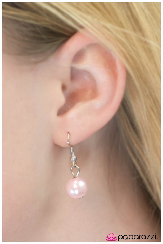 Paparazzi ♥ Lightly Tasseled - Pink ♥ Necklace