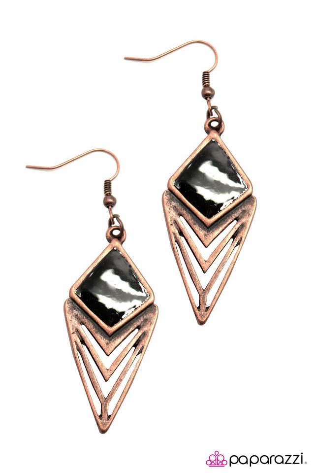 Paparazzi ♥ Call of the Wild - Copper ♥ Earrings