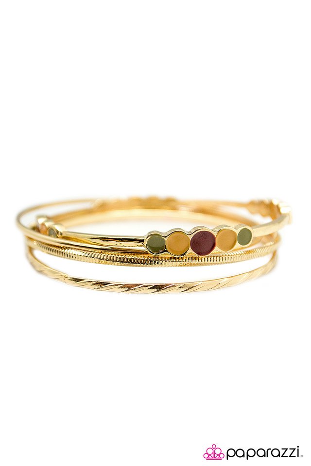 Paparazzi ♥ Going Gypsy - Multi ♥ Bracelet