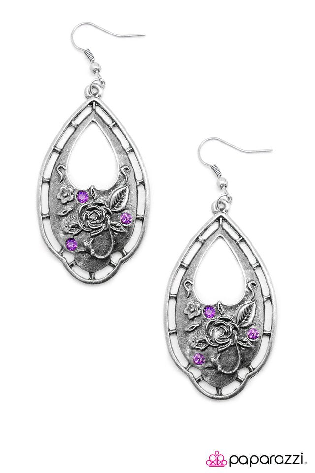 Paparazzi ♥ Decorated Detail - Purple ♥ Earrings