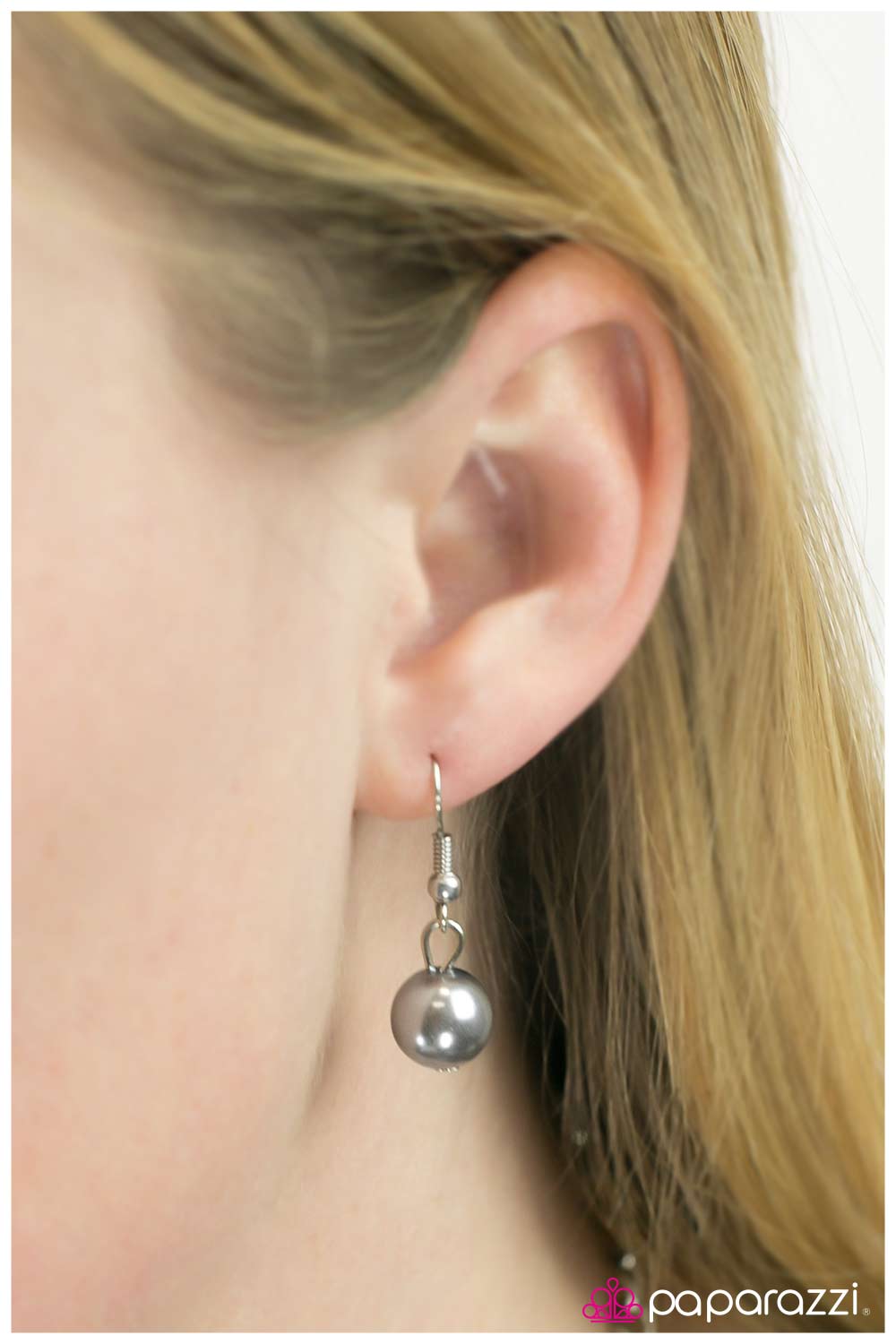 Paparazzi ♥ Lightly Tasseled - Silver ♥ Necklace