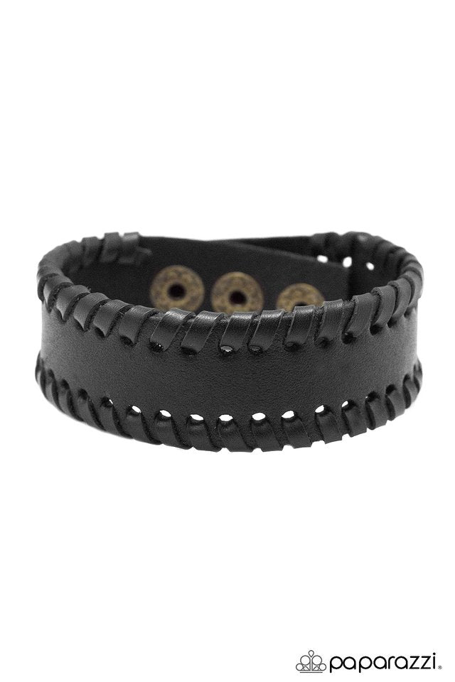 Paparazzi ♥ First Mate - Black ♥ Bracelet