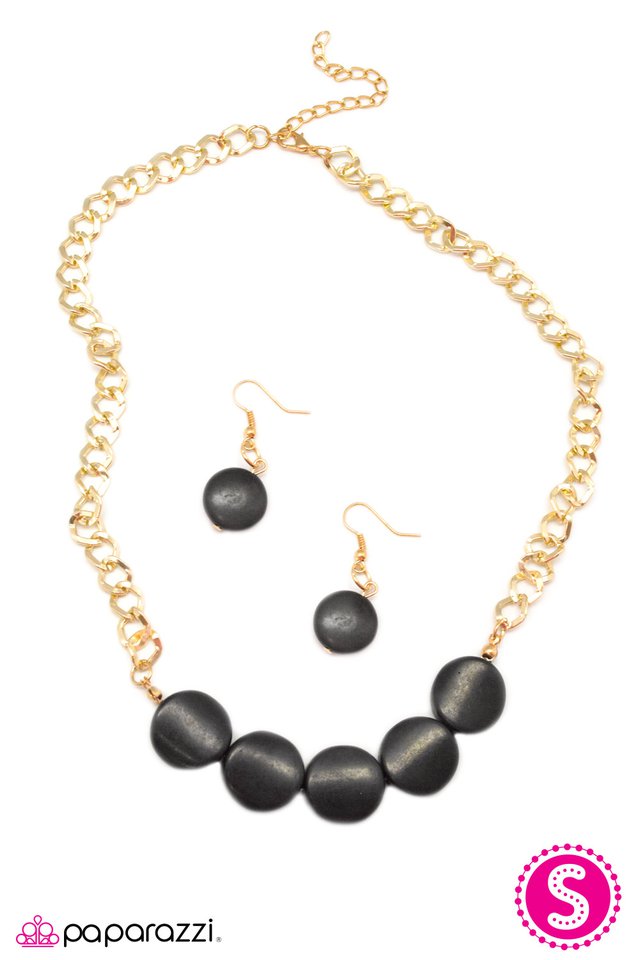 Paparazzi ♥ Dancing With Wolves - Black ♥ Necklace