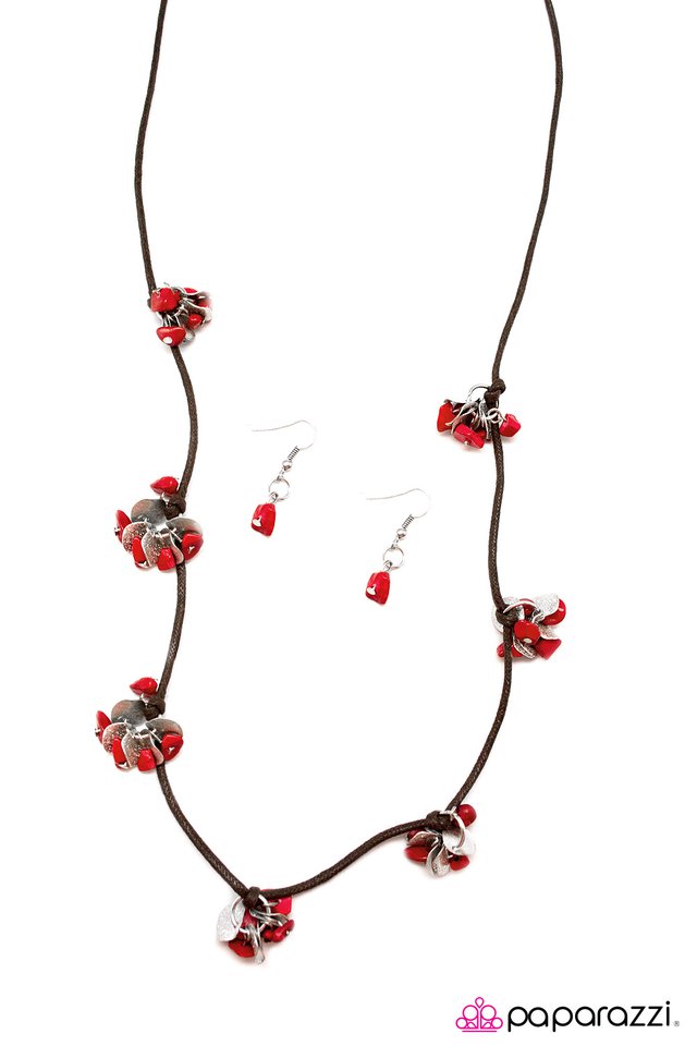 Paparazzi ♥ Positively Paleo - Red ♥ Necklace