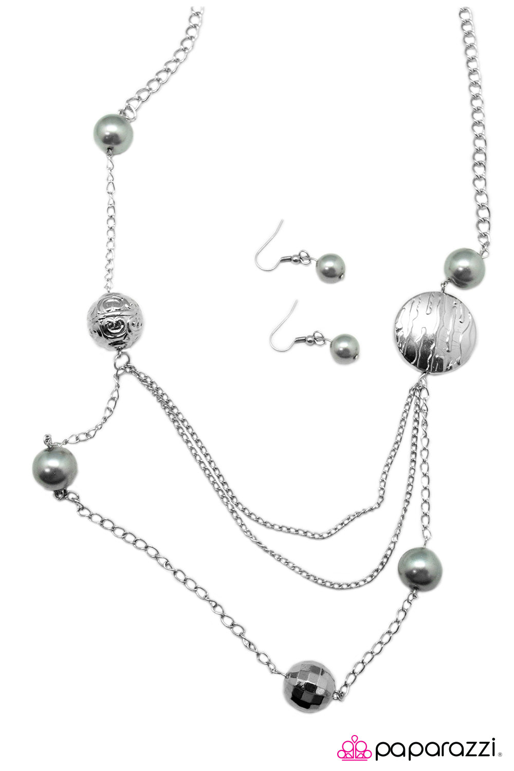 Paparazzi ♥ Ripple of Excitement - Silver ♥ Necklace