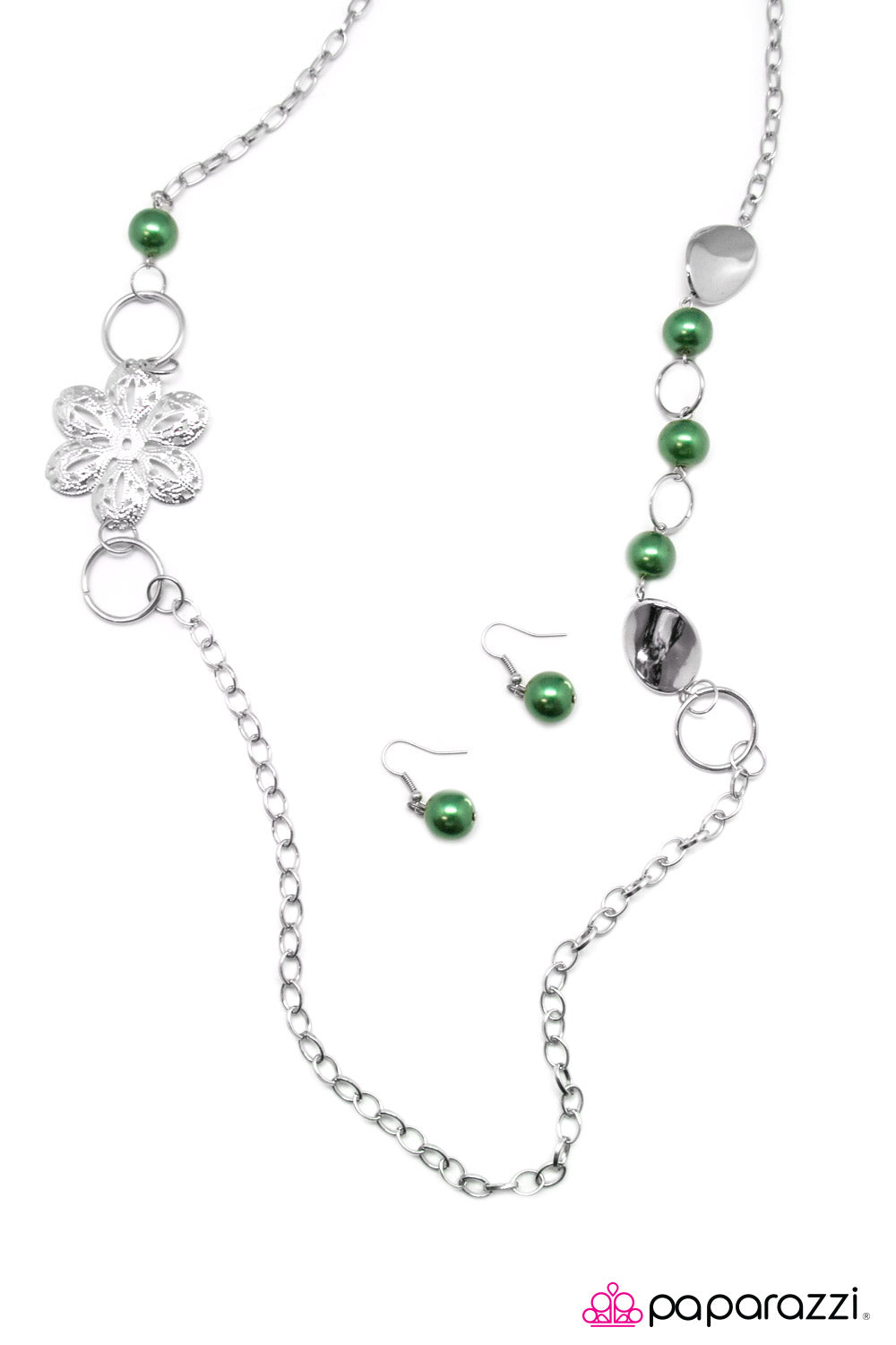 Paparazzi ♥ Not So Ordinary - Green ♥ Necklace