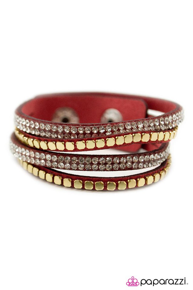 Paparazzi ♥ Comin In Hot - Red ♥ Bracelet