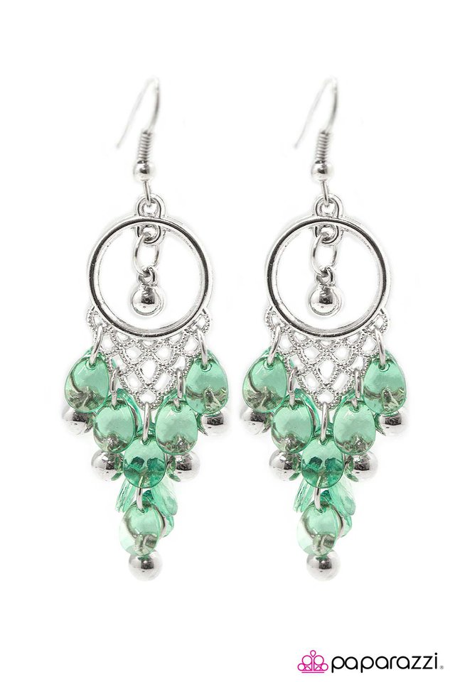 Paparazzi ♥ Daydreaming - Green ♥ Earrings