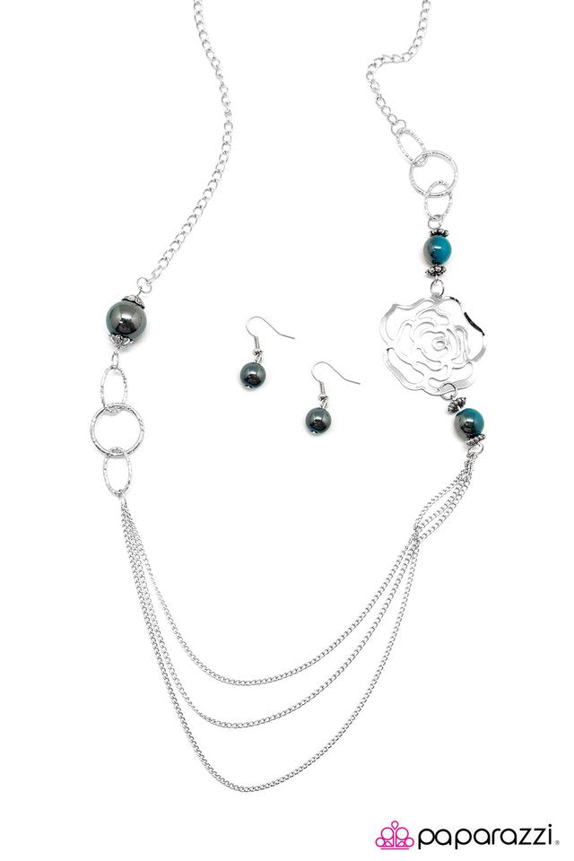 Paparazzi ♥ Oh Happy Days - Blue ♥ Necklace