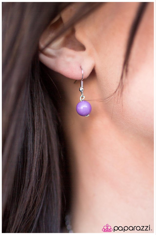 Paparazzi ♥ Easy On The Eyes - Purple ♥ Necklace