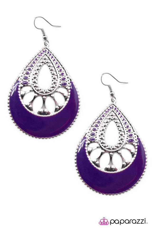 Paparazzi ♥ Last Call - Purple ♥ Earrings