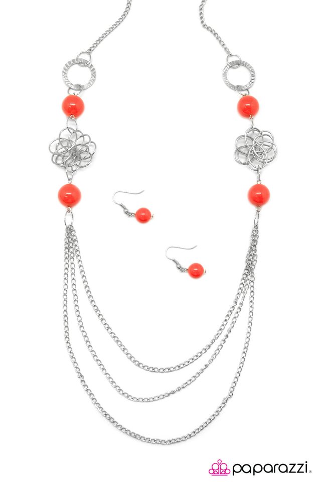 Paparazzi ♥ A Beautiful Diss-aster - Red ♥ Necklace