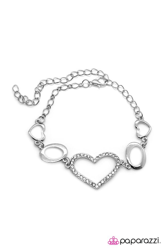 Paparazzi ♥ Wearing My Heart on My Sleeve - White ♥ Bracelet